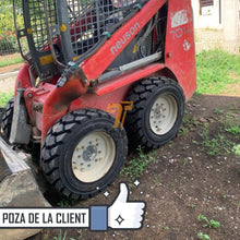 Încarcă imaginea în vizualizatorul Galerie, Anvelopa 10-16.5 BKT Giant Trax 12PR TL