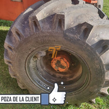 Încarcă imaginea în vizualizatorul Galerie, Anvelopa 15.0/55-17 BKT As 504 14PR TL